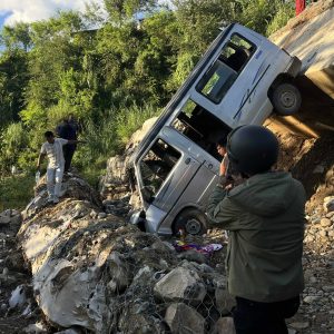 पाल्पामा ईभी भ्यान दुर्घटना, तीन जनाको मृत्यु